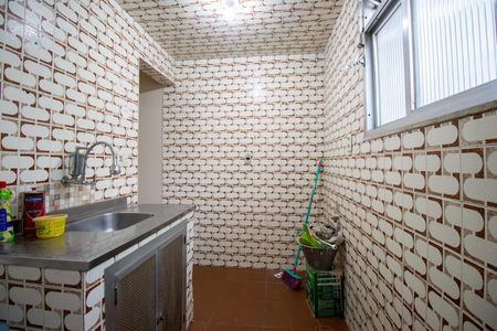 Cozinha de apartamento para alugar com 2 quartos, 50m² em Ramos, Rio de Janeiro