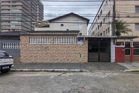 Fachada de casa para alugar com 2 quartos, 120m² em Guilhermina, Praia Grande