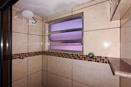 Casa para alugar com 120m², 2 quartos e 2 vagas Casa para alugar com 120m², 2 quartos e 2 vagasBanheiro da Suíte