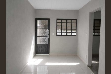 Casa para alugar com 1 quarto, 60m² em Bangu, Rio de Janeiro