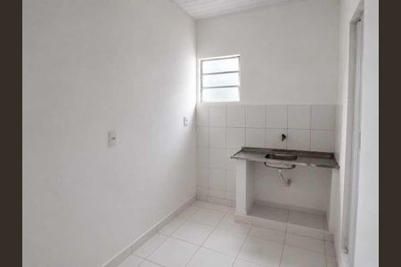 Cozinha de casa para alugar com 1 quarto, 60m² em Bangu, Rio de Janeiro