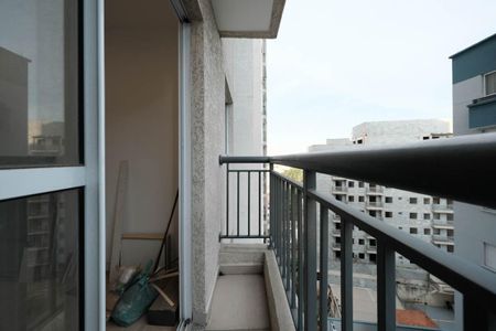 Sala/Cozinha de apartamento para alugar com 2 quartos, 36m² em Vila Nova, São Paulo