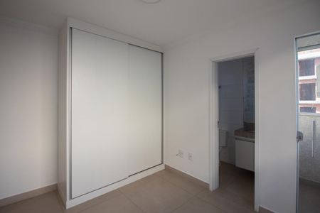 Apartamento para alugar com 80m², 2 quartos e 2 vagas Apartamento para alugar com 80m², 2 quartos e 2 vagasSuíte