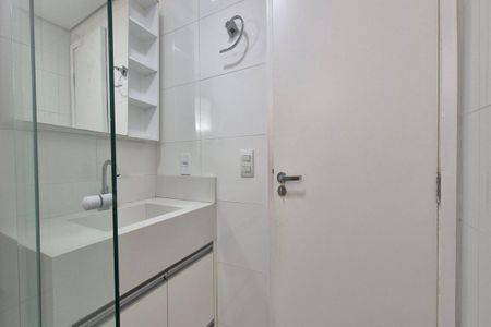 Apartamento à venda com 78m², 2 quartos e 1 vaga Apartamento à venda com 78m², 2 quartos e 1 vagaBanheiro