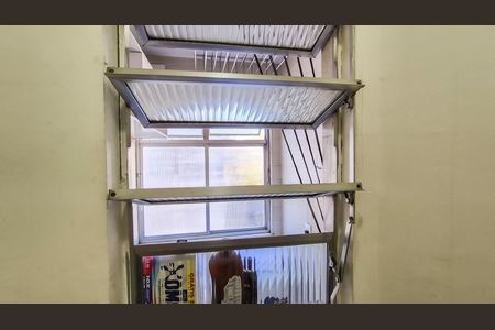 Apartamento à venda com 80m², 2 quartos e 1 vaga Apartamento à venda com 80m², 2 quartos e 1 vagaBanheiro