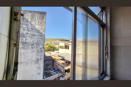 Área de serviço de apartamento para alugar com 2 quartos, 80m² em Penha, Rio de Janeiro