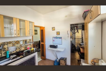 Apartamento à venda com 80m², 2 quartos e 1 vaga Apartamento à venda com 80m², 2 quartos e 1 vagaCozinha