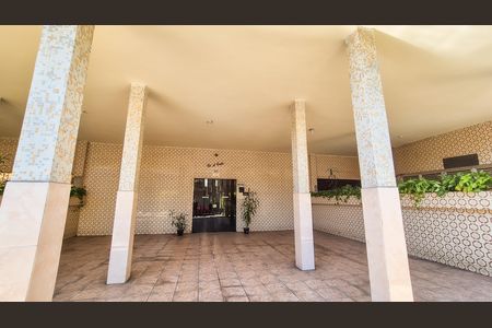 Apartamento à venda com 80m², 2 quartos e 1 vaga Apartamento à venda com 80m², 2 quartos e 1 vagaHall de entrada