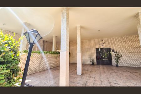 Apartamento à venda com 80m², 2 quartos e 1 vaga Apartamento à venda com 80m², 2 quartos e 1 vagaHall de entrada