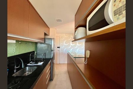 Cozinha de apartamento para alugar com 2 quartos, 64m² em Jardim Nova Europa, Campinas