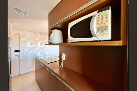 Apartamento para alugar com 64m², 2 quartos e 1 vagaCozinha