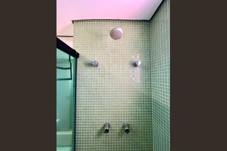 Banheiro de apartamento para alugar com 2 quartos, 64m² em Jardim Nova Europa, Campinas