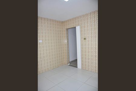 Casa para alugar com 75m², 2 quartos e 1 vaga Casa para alugar com 75m², 2 quartos e 1 vagaDetalhe - Cozinha