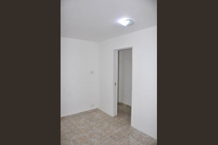 Casa para alugar com 75m², 2 quartos e 1 vaga Casa para alugar com 75m², 2 quartos e 1 vagaDetalhe - Quarto 02