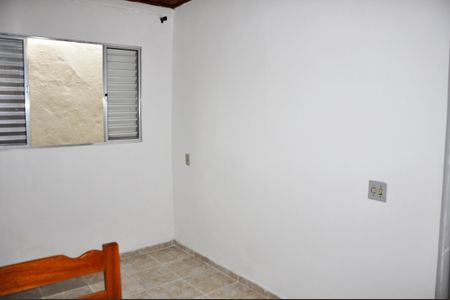 Casa para alugar com 75m², 2 quartos e 1 vaga Casa para alugar com 75m², 2 quartos e 1 vagaDetalhe - Quarto 01
