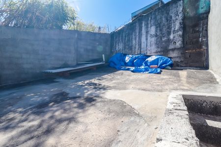 Casa para alugar com 70m², 2 quartos e sem vaga Casa para alugar com 70m², 2 quartos e sem vagaTerraço