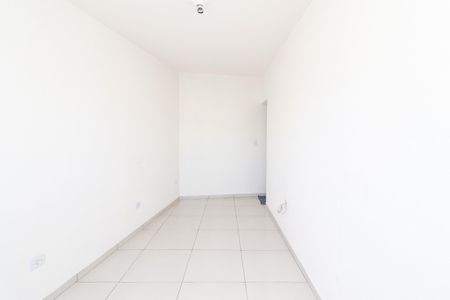 Sala de casa para alugar com 2 quartos, 70m² em Guaianases, São Paulo