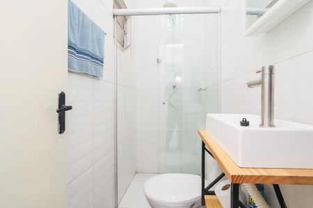 Casa para alugar com 70m², 2 quartos e sem vaga Casa para alugar com 70m², 2 quartos e sem vagaBanheiro