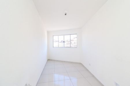 Sala de casa para alugar com 2 quartos, 70m² em Guaianases, São Paulo