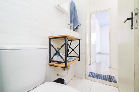 Casa para alugar com 70m², 2 quartos e sem vaga Casa para alugar com 70m², 2 quartos e sem vagaBanheiro
