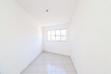 Sala de casa para alugar com 2 quartos, 70m² em Guaianases, São Paulo