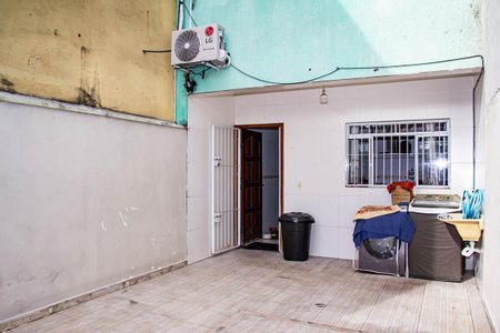 Casa à venda com 178m², 3 quartos e 3 vagas