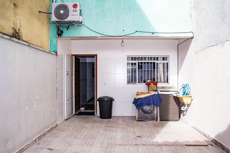 Casa à venda com 178m², 3 quartos e 3 vagas