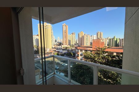 Vista da Suíte de apartamento para alugar com 2 quartos, 70m² em Setor Pedro Ludovico, Goiânia