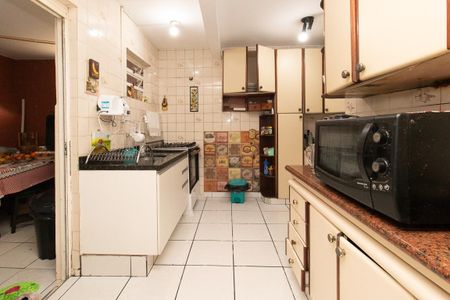 Cozinha - Armários de casa à venda com 4 quartos, 240m² em Santa Quiteria, Curitiba