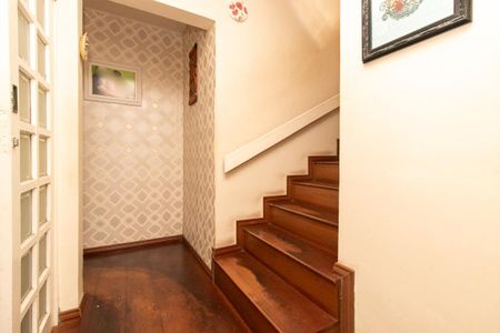 Casa à venda com 240m², 4 quartos e 3 vagas Casa à venda com 240m², 4 quartos e 3 vagasÁrea comum