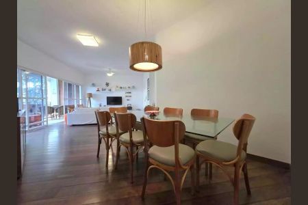 Apartamento à venda com 151m², 3 quartos e 2 vagas
