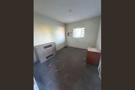 Casa à venda com 3 quartos, 95m² em Neves, Niterói