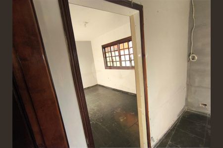Casa à venda com 80m², 3 quartos e 3 vagas