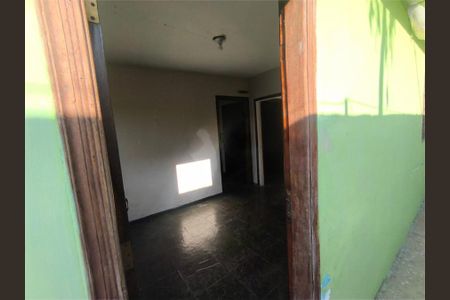 Casa à venda com 80m², 3 quartos e 3 vagas