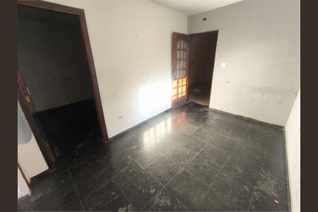 Casa à venda com 3 quartos, 80m² em Jardim das Esmeraldas, Taboão da Serra