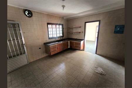 Casa à venda com 80m², 3 quartos e 3 vagas