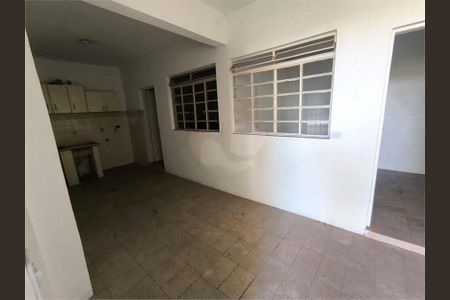 Casa à venda com 80m², 3 quartos e 3 vagas