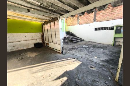 Casa à venda com 80m², 3 quartos e 3 vagas