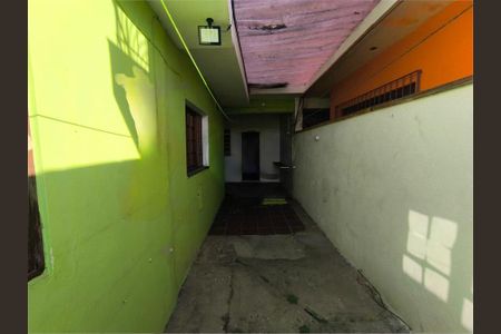 Casa à venda com 3 quartos, 80m² em Jardim das Esmeraldas, Taboão da Serra