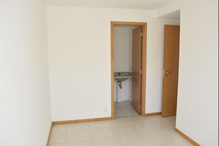 Apartamento à venda com 2 quartos, 55m² em Maria Paula, Niterói