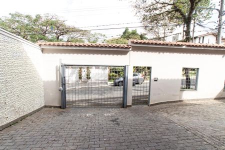 Garagem de casa à venda com 3 quartos, 299m² em Jardim Guapira, São Paulo