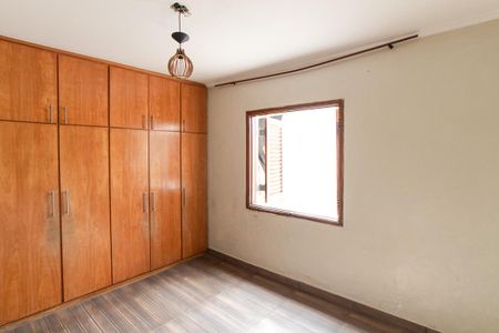 Casa para alugar com 299m², 3 quartos e 5 vagas Casa para alugar com 299m², 3 quartos e 5 vagasSuíte