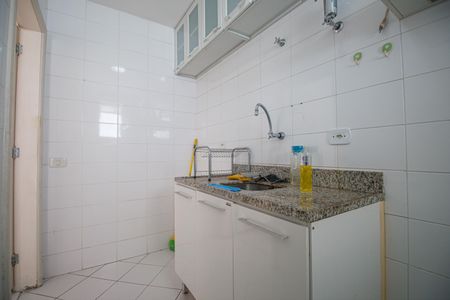 Apartamento à venda com 46m², 1 quarto e 1 vaga Apartamento à venda com 46m², 1 quarto e 1 vagaCozinha
