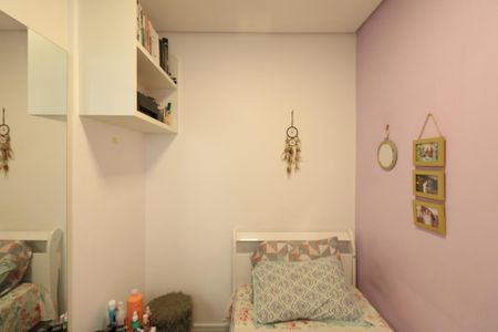 Apartamento à venda com 83m², 3 quartos e 2 vagas Apartamento à venda com 83m², 3 quartos e 2 vagasQuarto 2