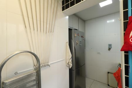 Apartamento à venda com 83m², 3 quartos e 2 vagas Apartamento à venda com 83m², 3 quartos e 2 vagasÁrea de Serviço