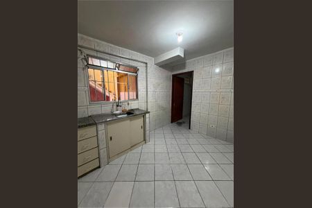 Casa de condomínio à venda com 161m², 4 quartos e 2 vagas
