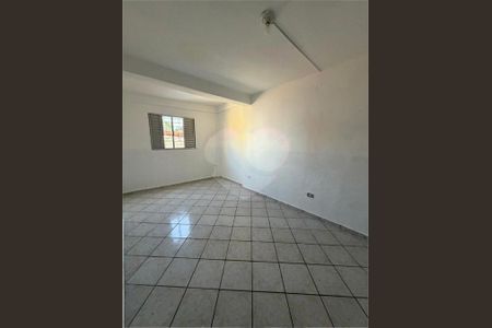 Casa de condomínio à venda com 161m², 4 quartos e 2 vagas