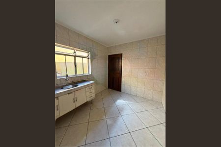 Casa de condomínio à venda com 161m², 4 quartos e 2 vagas