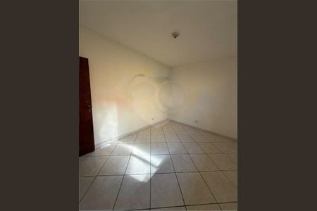 Casa de condomínio à venda com 161m², 4 quartos e 2 vagas