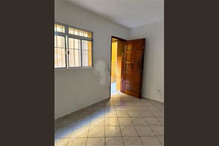 Casa de Condomínio à venda com 4 quartos, 161m² em Jardim Ana Lucia, São Paulo